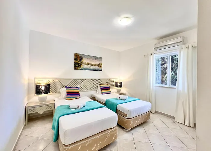 Balaia Golf Vilage 7 With Pool By Homing * アルブフェイラ